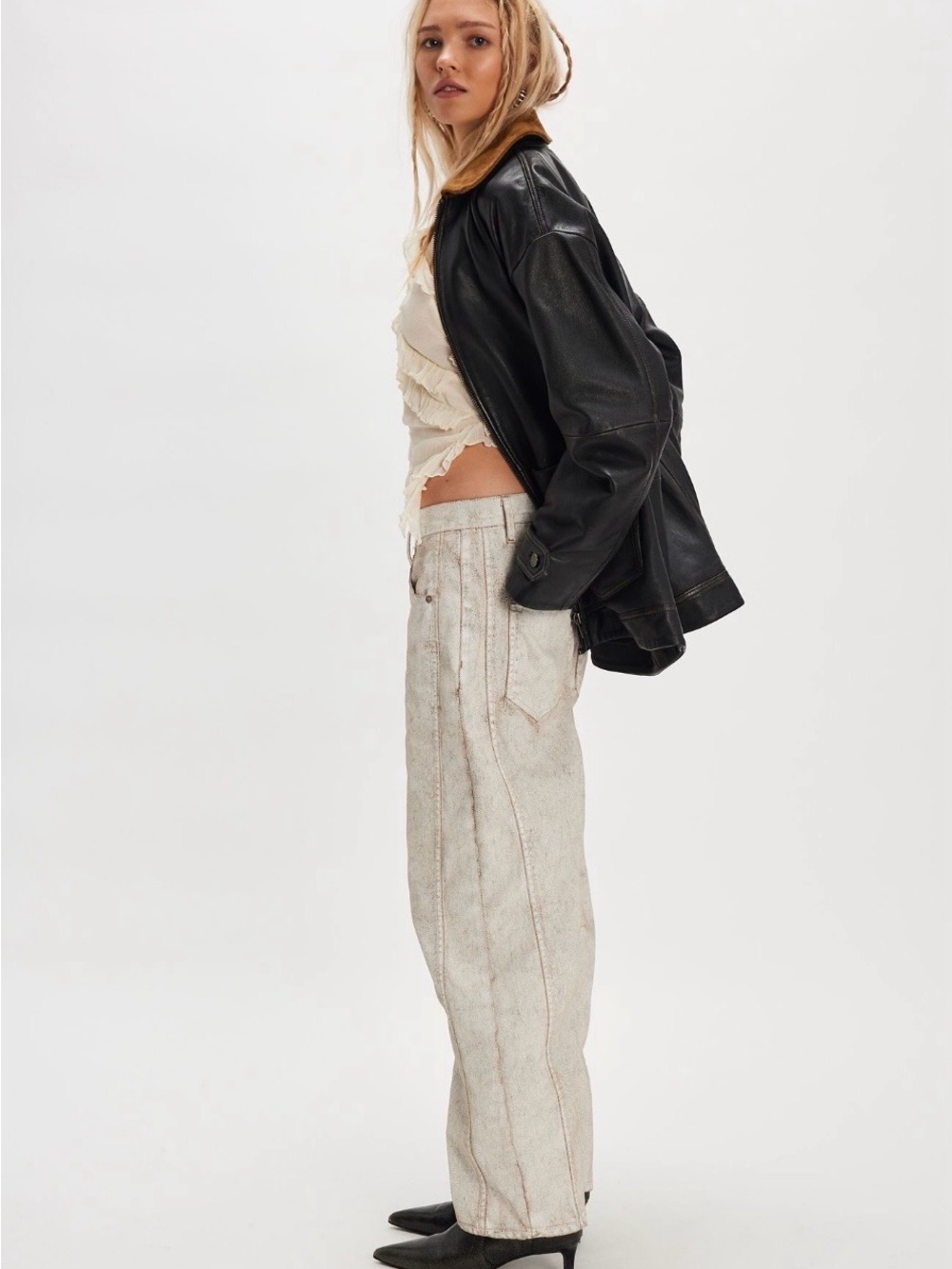 We The Free Free People Good Luck Coated Barrel Jeans - Picture 4 of 13